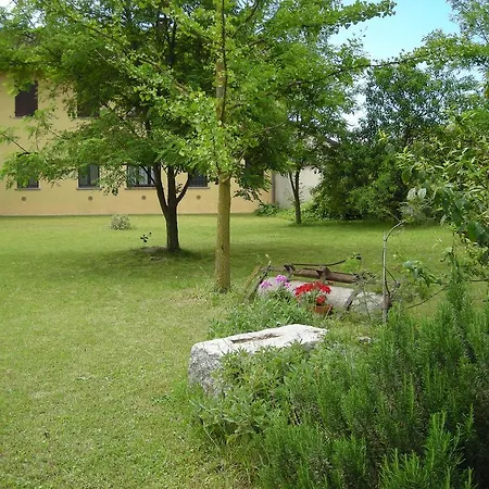 Cascina Roma Alloggio per agriturismo *